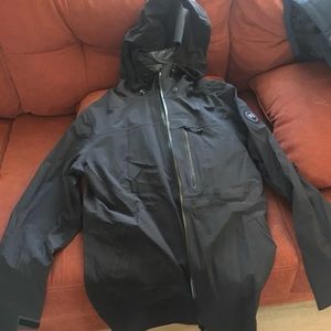 Men’s Canada goose jacket size M